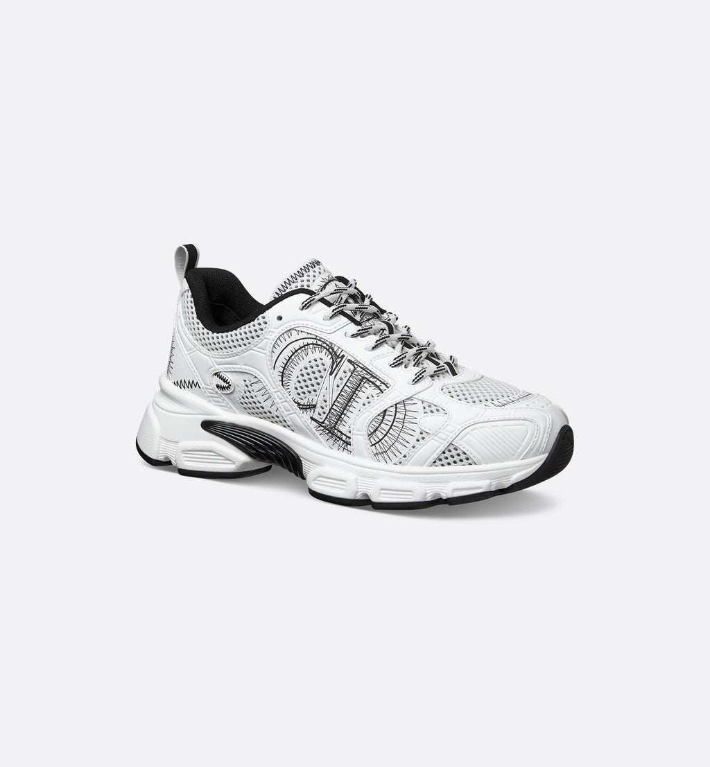 Dior Chrono Sneaker
Mesh with White and Black Leather-Effect Panels