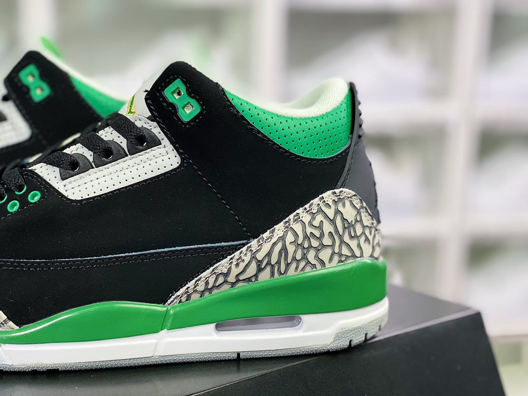 Jordan
Air Jordan 3 Retro "Pine Green" sneakers