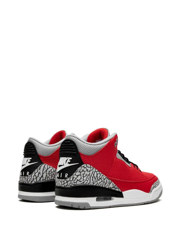 Jordan
Air Jordan 3 Retro "Red Cement/Unite" sneakers