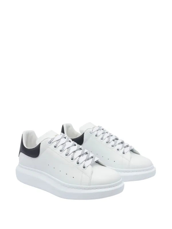 Alexander McQueen
Oversized leather lace-up sneakers