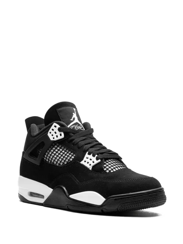 Air Jordan4 Retro 'White Thunder'