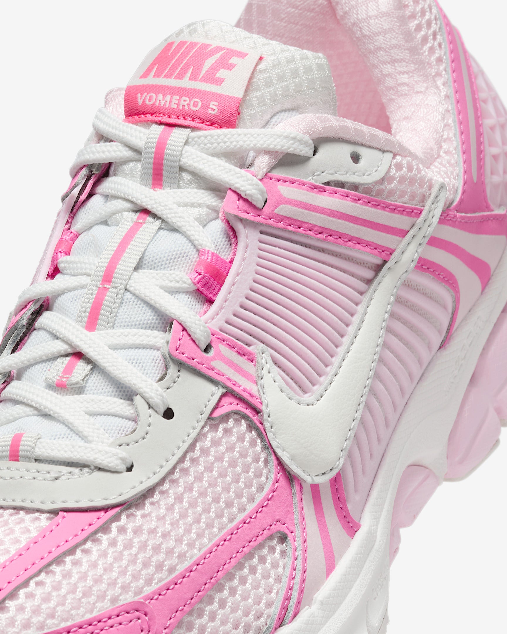 Nike Zoom Vomero 5 Women's Shoes